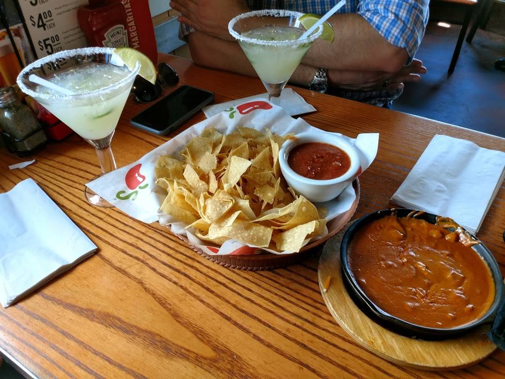 Chilis Grill & Bar | meal takeaway | 1371 E Gladstone St, Glendora, CA 91740, USA | 9095998300 OR +1 909-599-8300