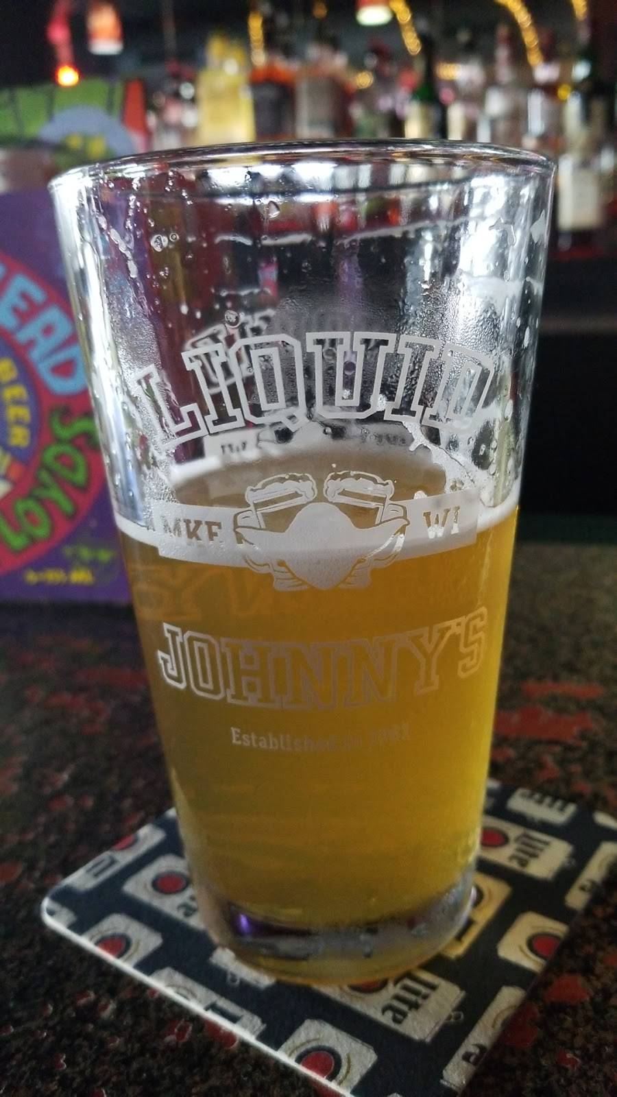 Liquid Johnnys | restaurant | 540 S 76th St, Milwaukee, WI 53214, USA | 4144768668 OR +1 414-476-8668