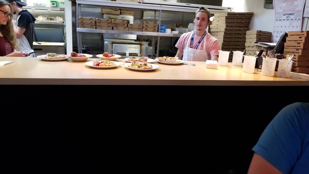 Puccinis Smiling Teeth Pizza & Pasta | meal delivery | 3801 Dylan Pl, Lexington, KY 40514, USA | 8592231588 OR +1 859-223-1588