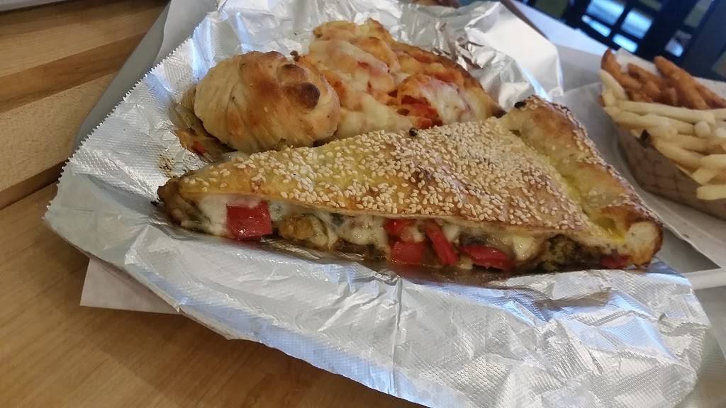 Slice N Spice | restaurant | 306 Saddle River Rd, Airmont, NY 10952, USA | 8454149050 OR +1 845-414-9050