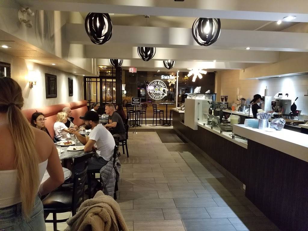 Demetres Kingsway | cafe | 2962 Bloor St W, Etobicoke, ON M8X 1B7, Canada | 4162342233 OR +1 416-234-2233