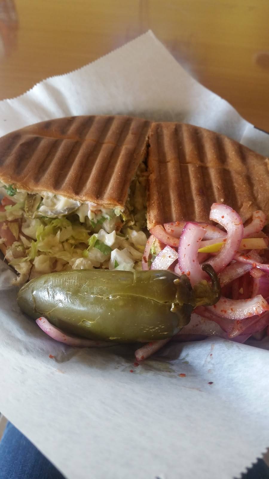 Mariscos Colima | restaurant | 3692 W Shaw Ave, Fresno, CA 93711, USA | 5592753340 OR +1 559-275-3340