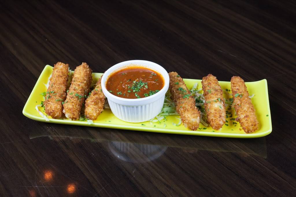 Society Social Club | restaurant | 1421 E Cary St, Richmond, VA 23219, USA | 8046485100 OR +1 804-648-5100