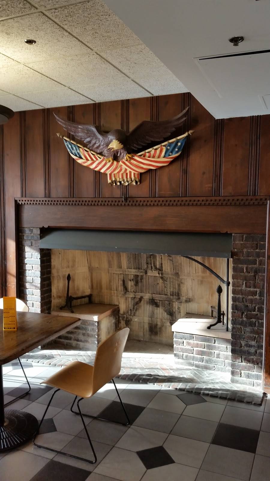 Memorial Union Market and Cafe | cafe | 2229 Lincoln Way, Ames, IA 50012, USA | 5152944799 OR +1 515-294-4799