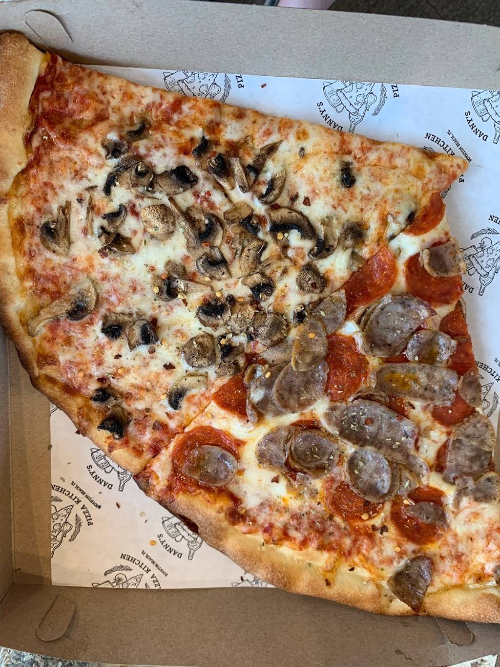 Danny’s Pizza Kitchen | restaurant | 3501 W Boynton Beach Blvd, Boynton Beach, FL 33436, USA | 5612000739 OR +1 561-200-0739