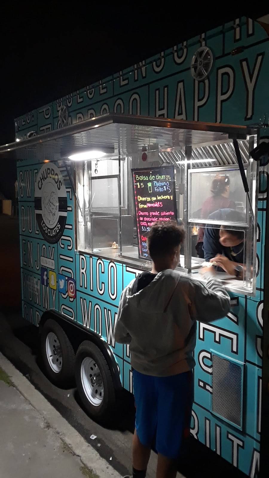 Churros Los Cuates | restaurant | 1526 S King St, Santa Ana, CA 92704, USA | 7149138458 OR +1 714-913-8458