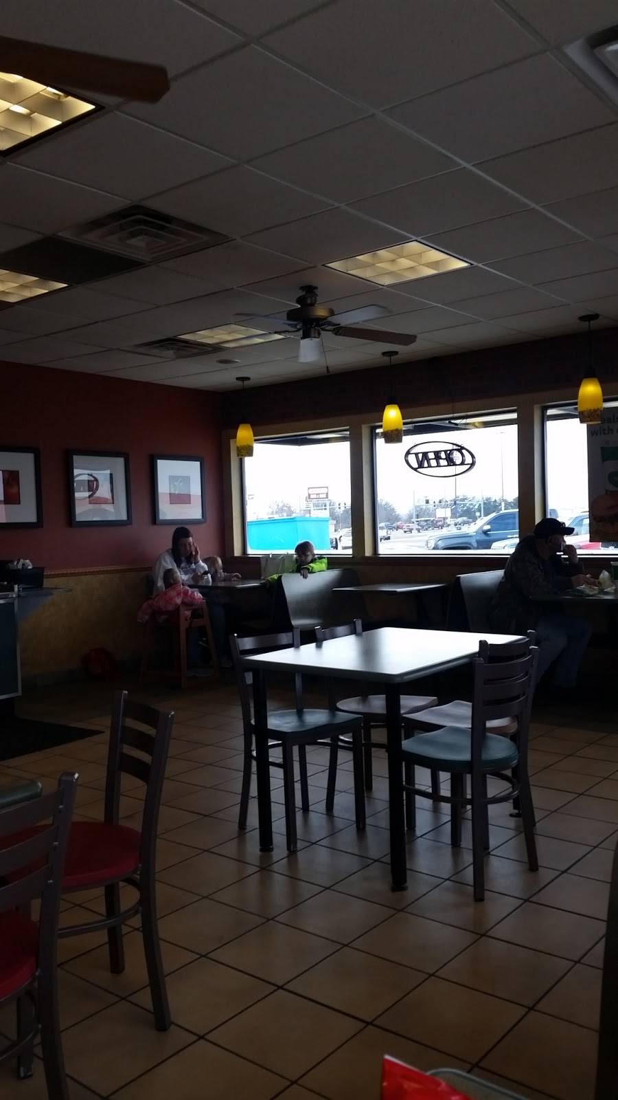 Subway | meal takeaway | 1303 Spur Dr, Marshfield, MO 65706, USA | 4174687270 OR +1 417-468-7270