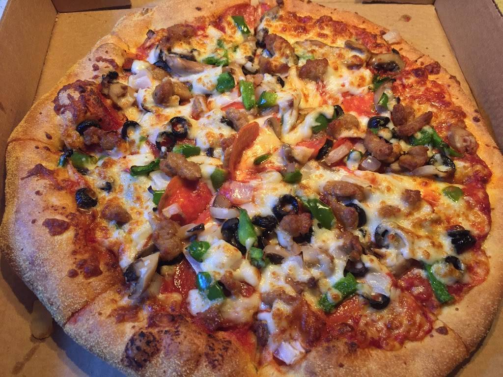 Ginas Pizza | restaurant | 505a D St, New Bern, NC 28560, USA | 2526339333 OR +1 252-633-9333