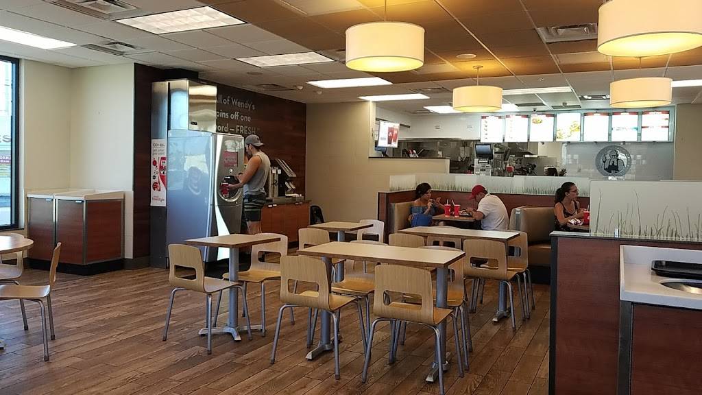 Wendys | restaurant | 99700 S, Overseas Hwy, Key Largo, FL 33037, USA | 3057835198 OR +1 305-783-5198