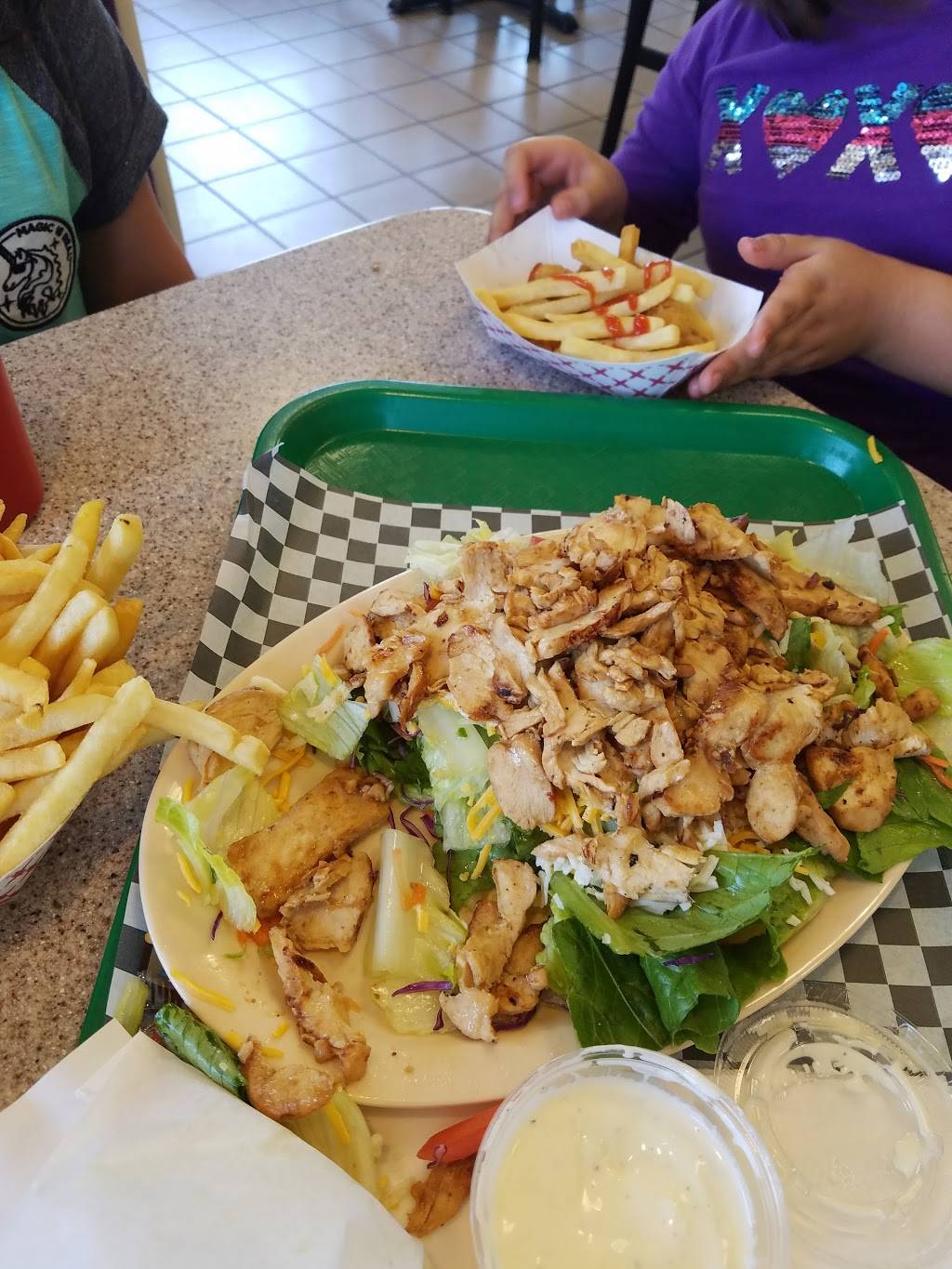 Andys Burgers | restaurant | 310 E Holt Blvd, Ontario, CA 91761, USA | 9099848090 OR +1 909-984-8090