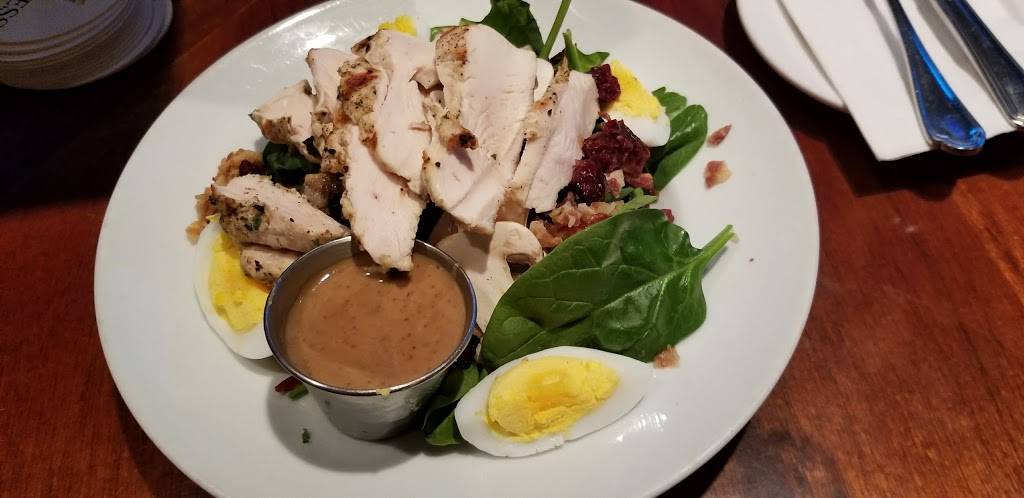 Across the Pond | restaurant | 1732 Connecticut Ave NW, Washington, DC 20009, USA | 2022324800 OR +1 202-232-4800