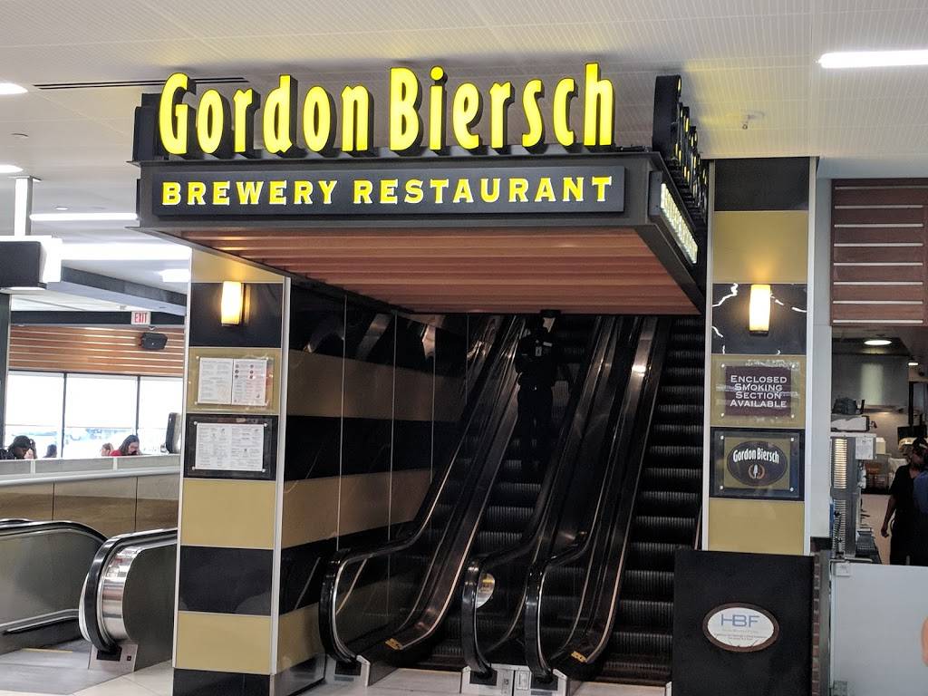 Gordon Biersch | restaurant | 6000 N Terminal Pkwy, Atlanta, GA 30337, USA | 7709533300 OR +1 770-953-3300