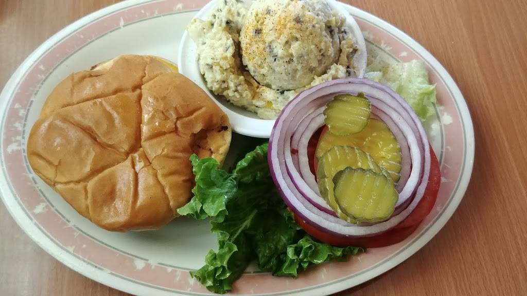 Copes Knotty Pine Cafe | restaurant | 1530 Norris Rd, Bakersfield, CA 93308, USA | 6613990120 OR +1 661-399-0120