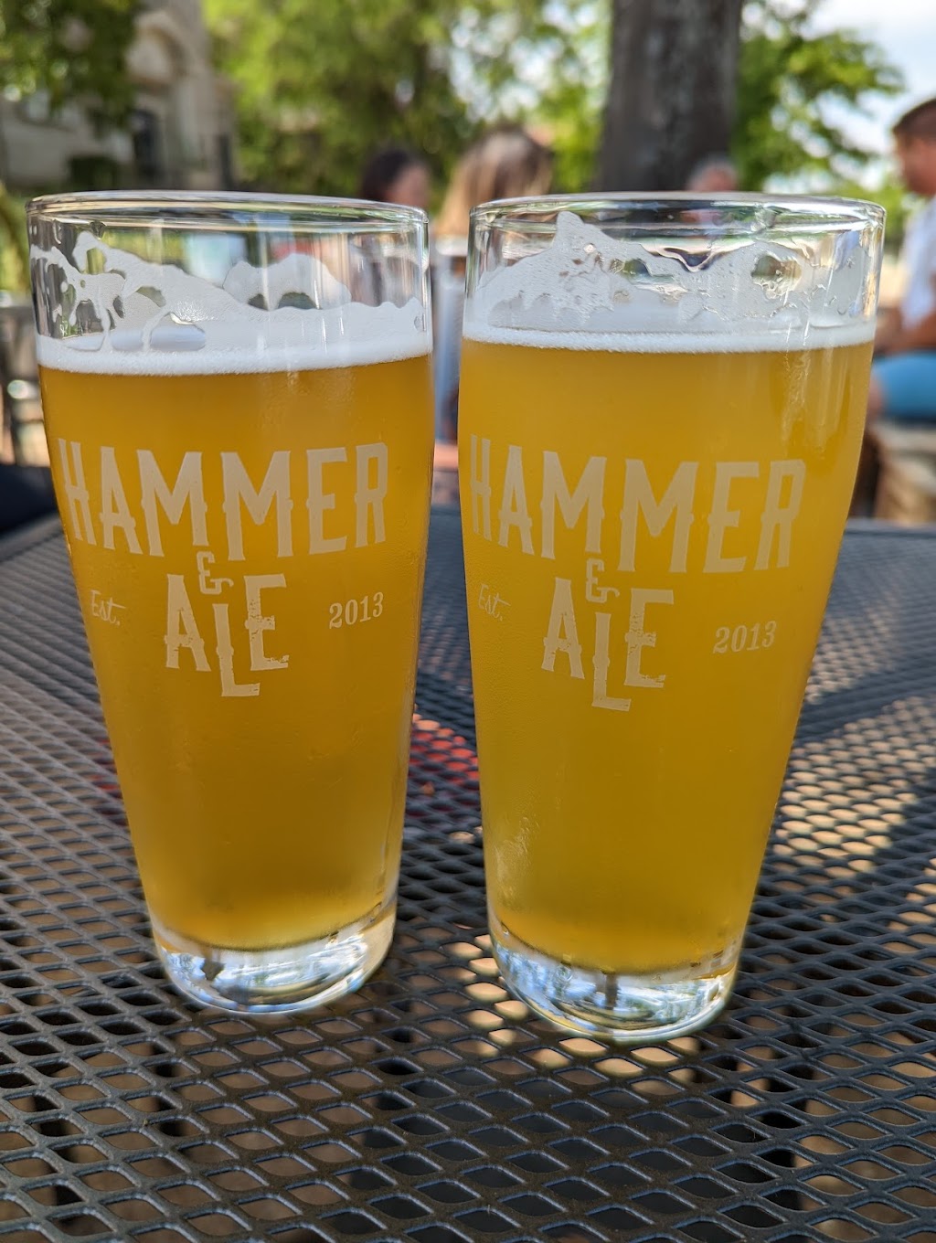 Hammer & Ale | restaurant | 921 Cooper St, Memphis, TN 38104, USA | 9013056930 OR +1 901-305-6930