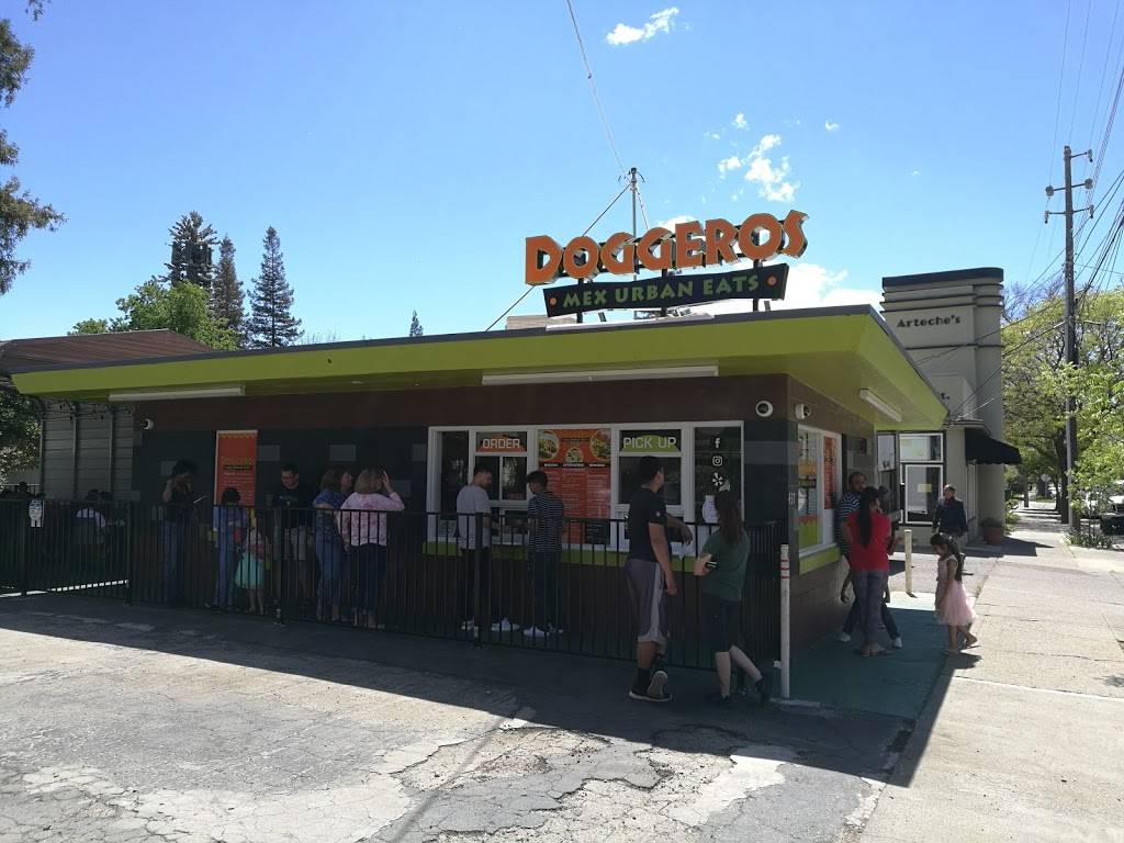 Doggeros | restaurant | 437 1st St, Woodland, CA 95695, USA | 5306656237 OR +1 530-665-6237
