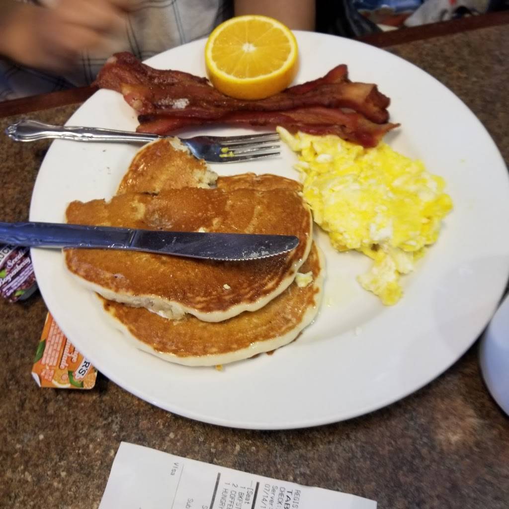 Pauls Place | restaurant | 125 E Taft Ave, Orange, CA 92865, USA | 7142838701 OR +1 714-283-8701