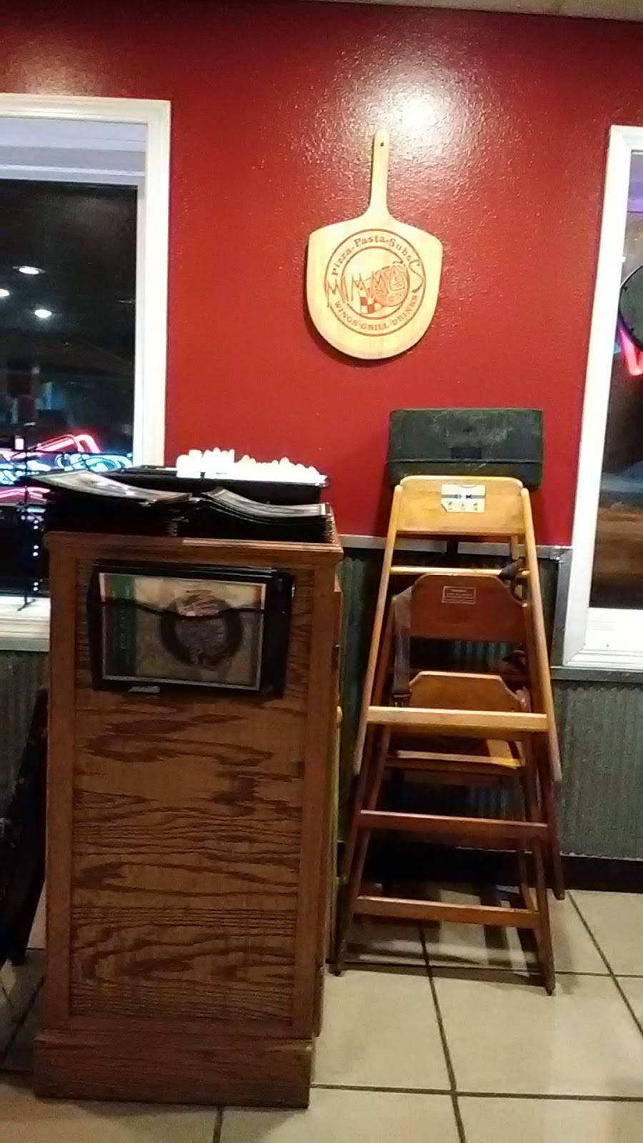 Mimmos Italian Restaurant | restaurant | 120 S Division St, Norris City, IL 62869, USA | 6183783004 OR +1 618-378-3004