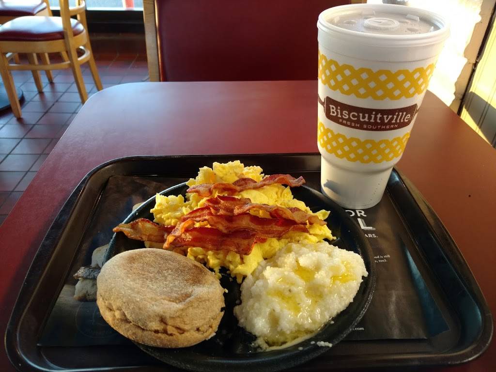 Biscuitville | cafe | 4764 S Amherst Hwy, Madison Heights, VA 24572, USA | 4345280507 OR +1 434-528-0507