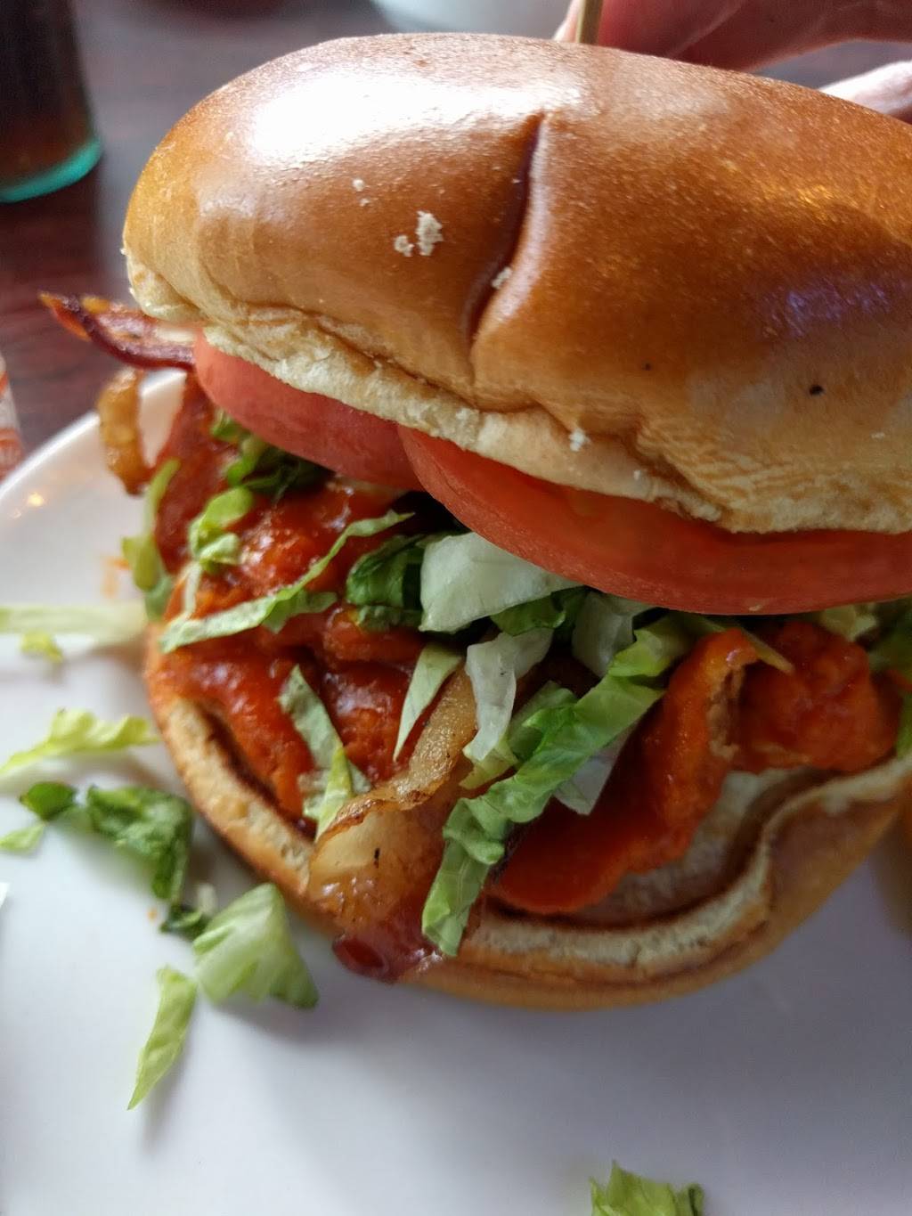 Buffalo Wings & Rings | restaurant | 1901 Town Centre Dr, Round Rock, TX 78664, USA | 5123109464 OR +1 512-310-9464