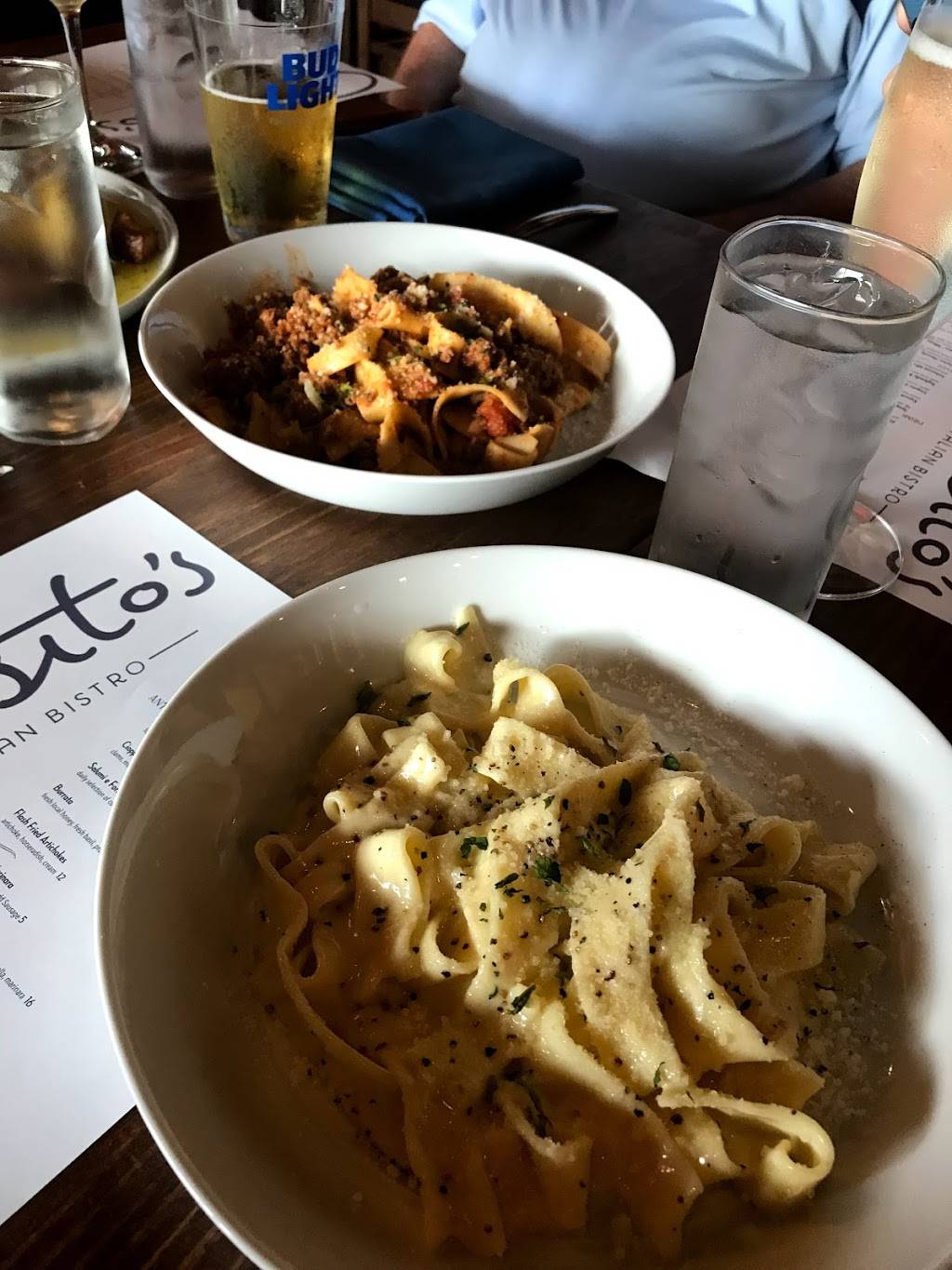 Espositos Italian Bistro | restaurant | 154 N College St, Auburn, AL 36830, USA | 3342096420 OR +1 334-209-6420