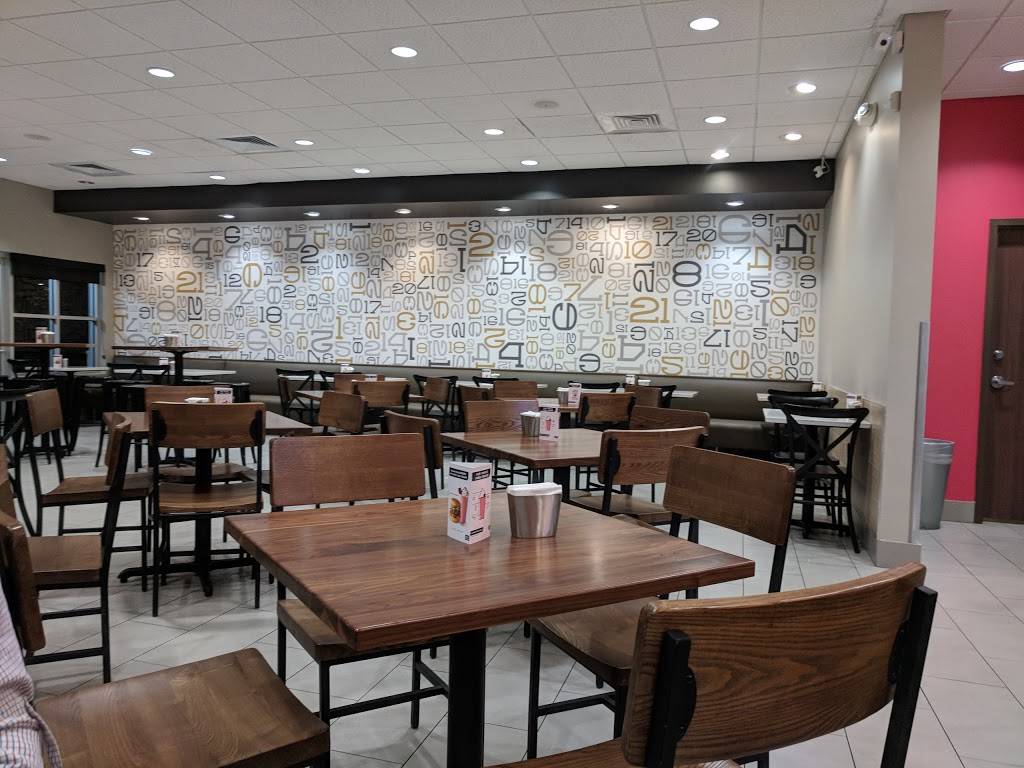 Burger 21 Carrollwood | restaurant | 11777 Dale Mabry Hwy, Tampa, FL 33618, USA | 8134053595 OR +1 813-405-3595