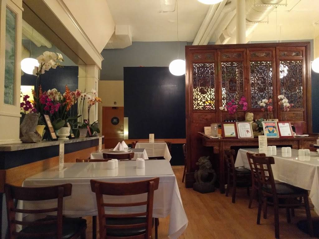 Erics Restaurant | restaurant | 1500 Church St, San Francisco, CA 94131, USA | 4152820919 OR +1 415-282-0919