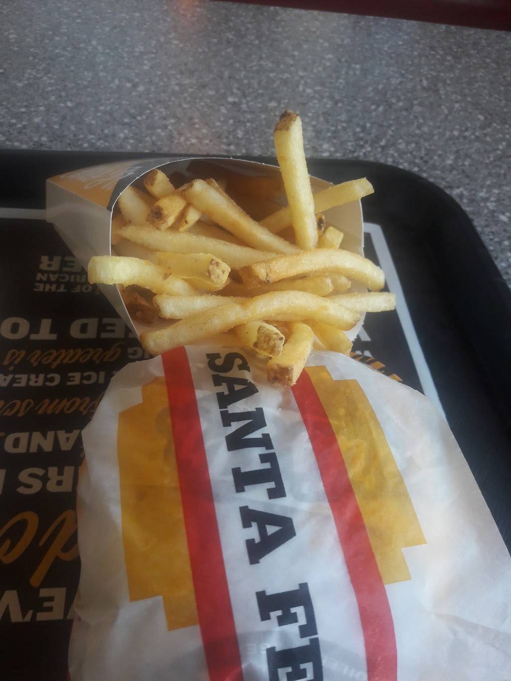 Carls Jr. | restaurant | 1439 E Gage Ave, Los Angeles, CA 90001, USA | 3235885324 OR +1 323-588-5324