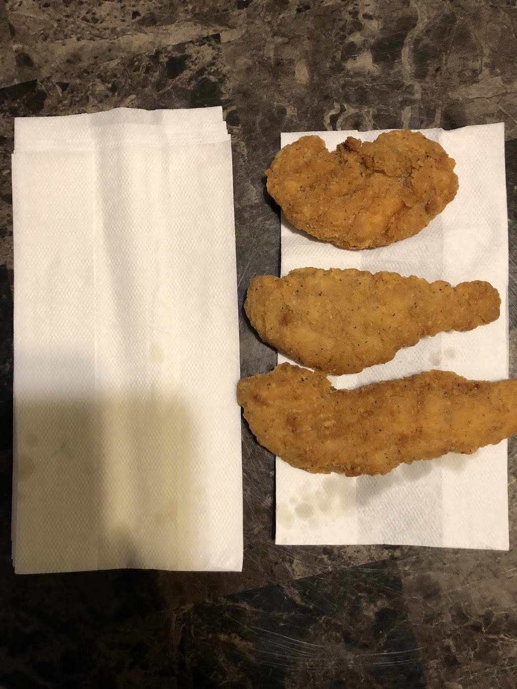 Snack Shack | restaurant | 420 Boulevard Wilfrid-Lavigne, Gatineau, QC J9H 6W7, Canada | 8196829762 OR +1 819-682-9762