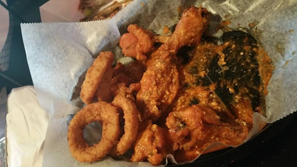 Tims Pizzeria And Pub | restaurant | 2823 Bailey Rd, Cuyahoga Falls, OH 44221, USA | 3309281530 OR +1 330-928-1530