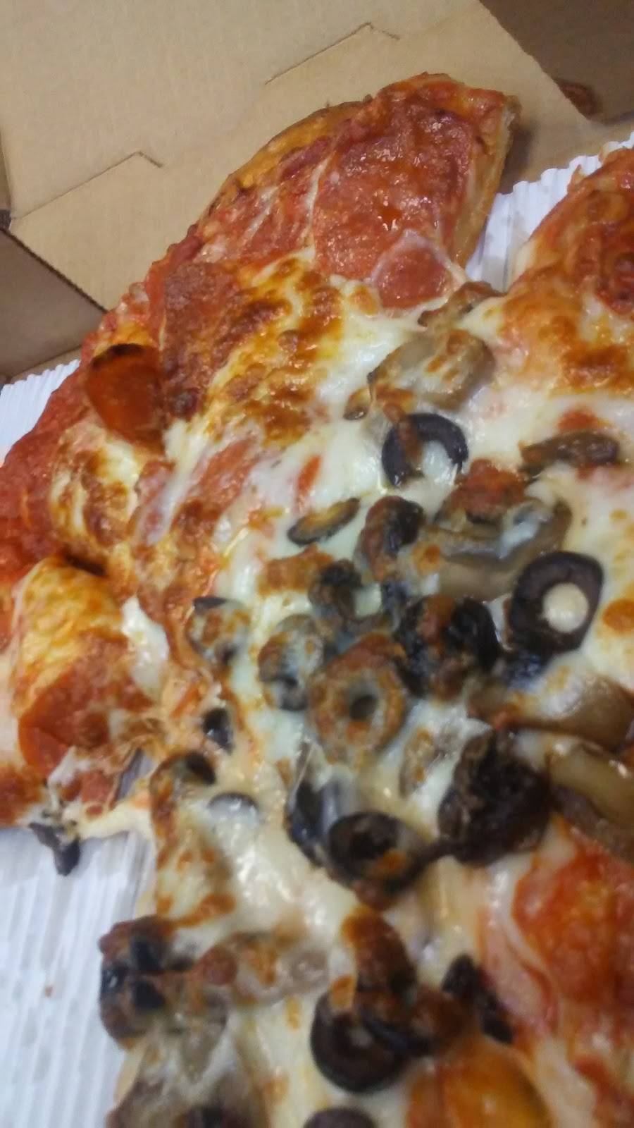 Leftys Pizza | restaurant | 1018 Ralston Ave #101, Defiance, OH 43512, USA | 4197840789 OR +1 419-784-0789