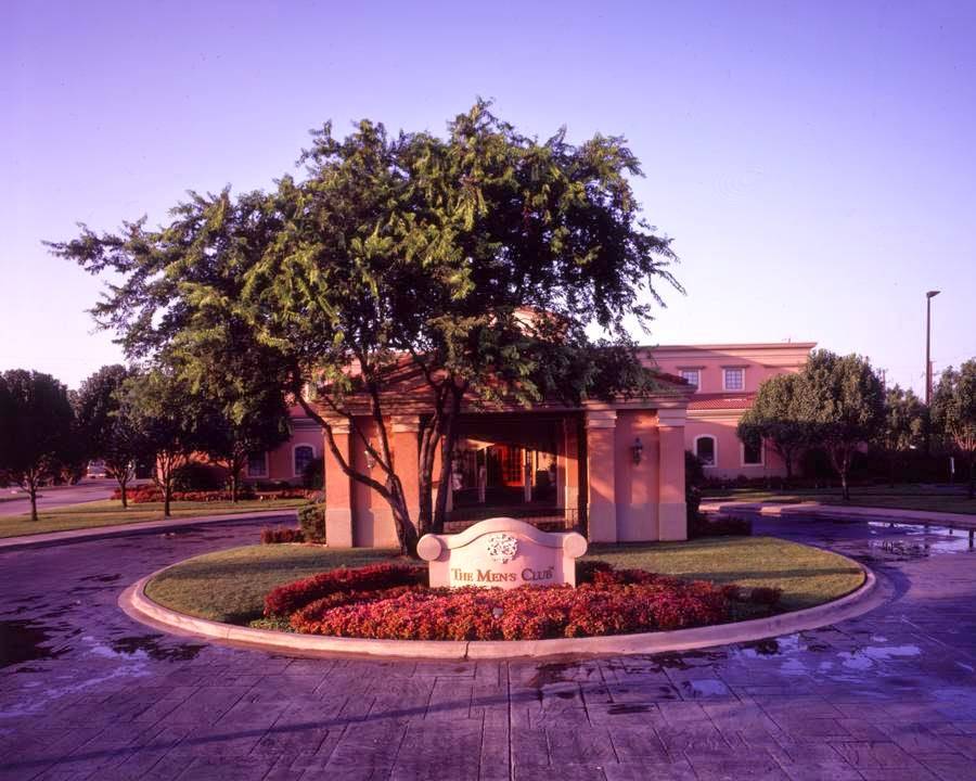 The Mens Club of Dallas | restaurant | 2340 W Northwest Hwy, Dallas, TX 75220, United States | 2149568800 OR +1 214-956-8800