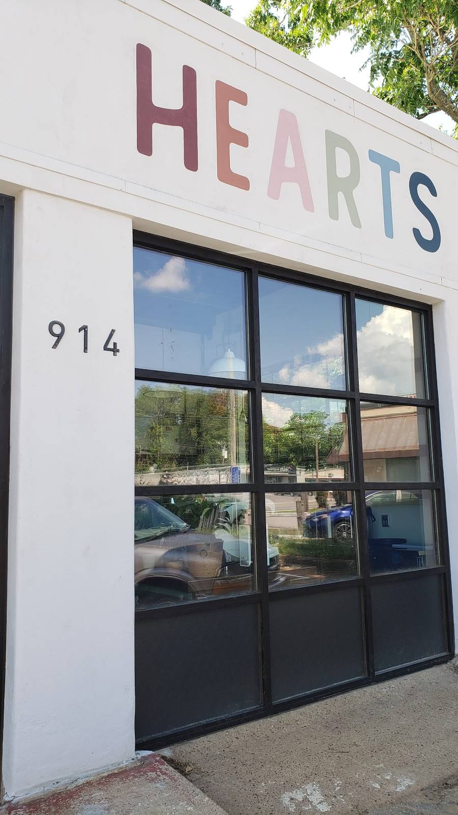 Hearts | restaurant | 914 Gallatin Ave, Nashville, TN 37206, USA | 6156498728 OR +1 615-649-8728