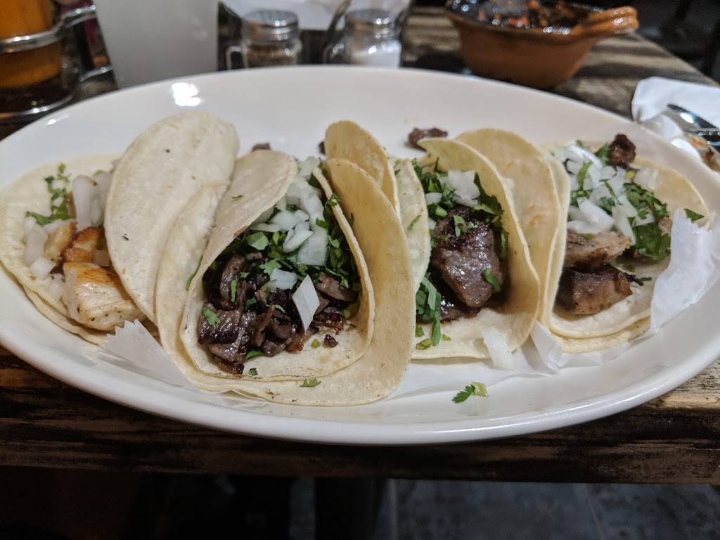 Estrellita Poblana Taqueria Express | restaurant | 5975 Broadway, Bronx, NY 10471, USA | 3478998461 OR +1 347-899-8461