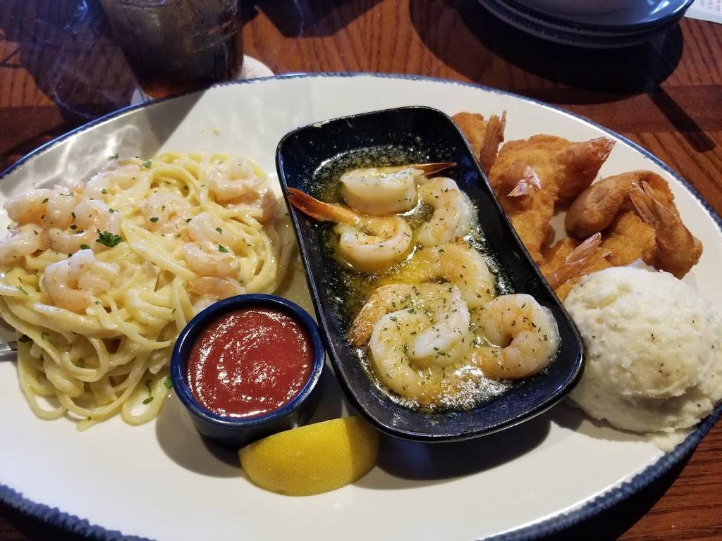 Red Lobster | restaurant | 12892 Harbor Blvd, Garden Grove, CA 92840, USA | 7146389500 OR +1 714-638-9500