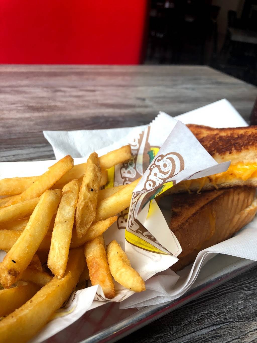 Brew-Bachers Abbeville | restaurant | 124 Concord St, Abbeville, LA 70510, USA | 3377402739 OR +1 337-740-2739