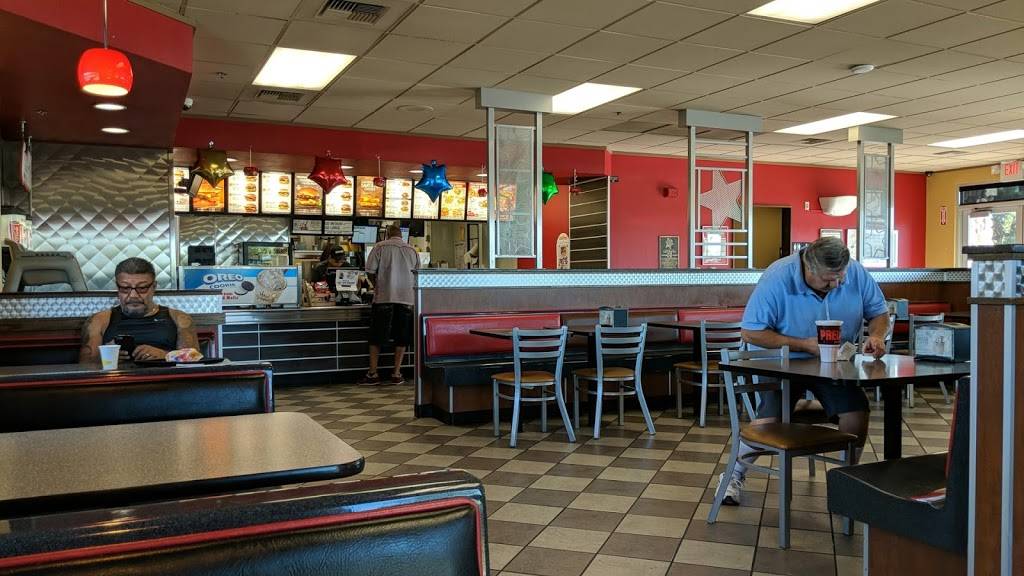 Carls Jr. | restaurant | 16565 Sierra Lakes Pkwy, Fontana, CA 92336, USA | 9094282704 OR +1 909-428-2704