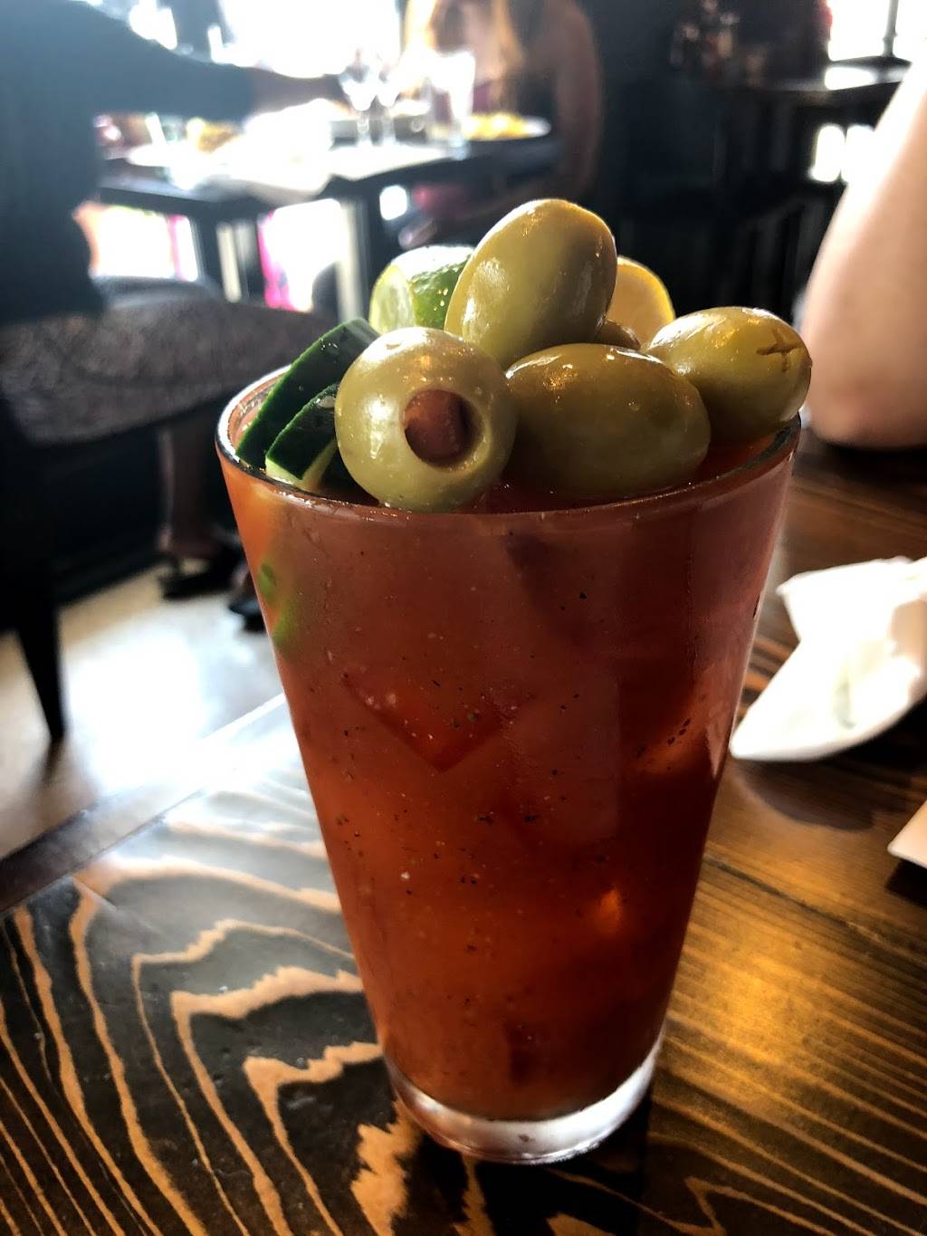 Morrows | restaurant | 2438 St Claude Ave, New Orleans, LA 70117, USA | 5048271519 OR +1 504-827-1519