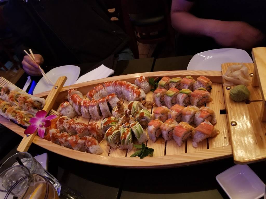 Osho Sushi & Bar | restaurant | 1525 Smith St, North Providence, RI 02911, USA | 4013494493 OR +1 401-349-4493