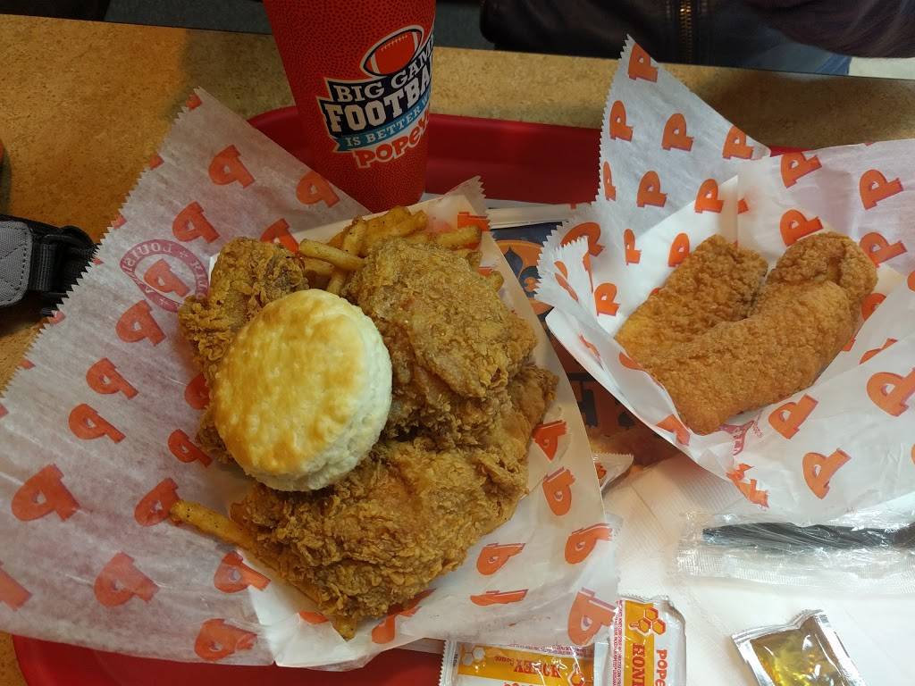 Popeyes Louisiana Kitchen | restaurant | 990 Serramonte Blvd, Colma, CA 94014, USA | 6507584676 OR +1 650-758-4676