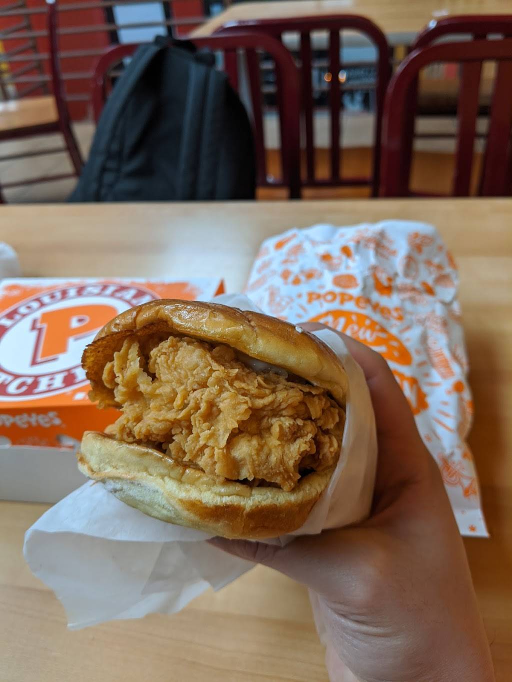 Popeyes Louisiana Kitchen | restaurant | 80 Court St, Brooklyn, NY 11201, USA | 7184220835 OR +1 718-422-0835