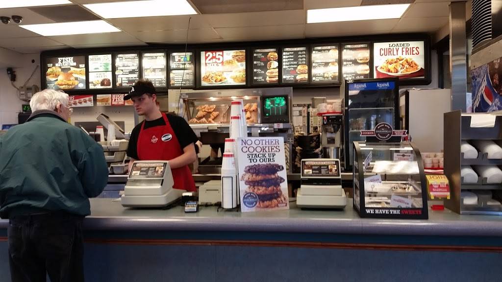 Arbys | restaurant | 5965 S Packard Ave, Cudahy, WI 53110, USA | 4142940698 OR +1 414-294-0698