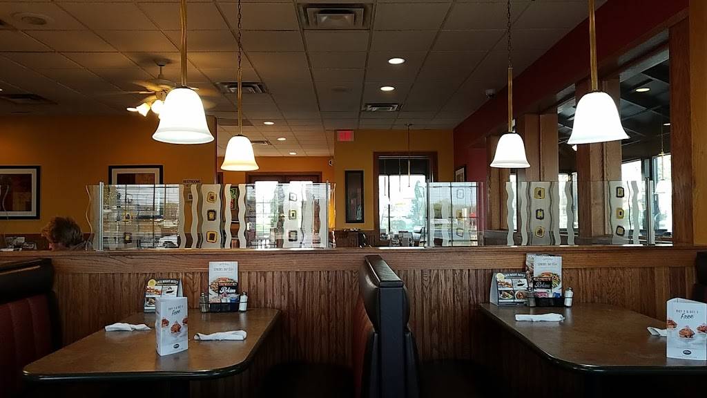 Perkins | restaurant | 2010 W Ryan Rd, Oak Creek, WI 53154, USA | 4147613700 OR +1 414-761-3700