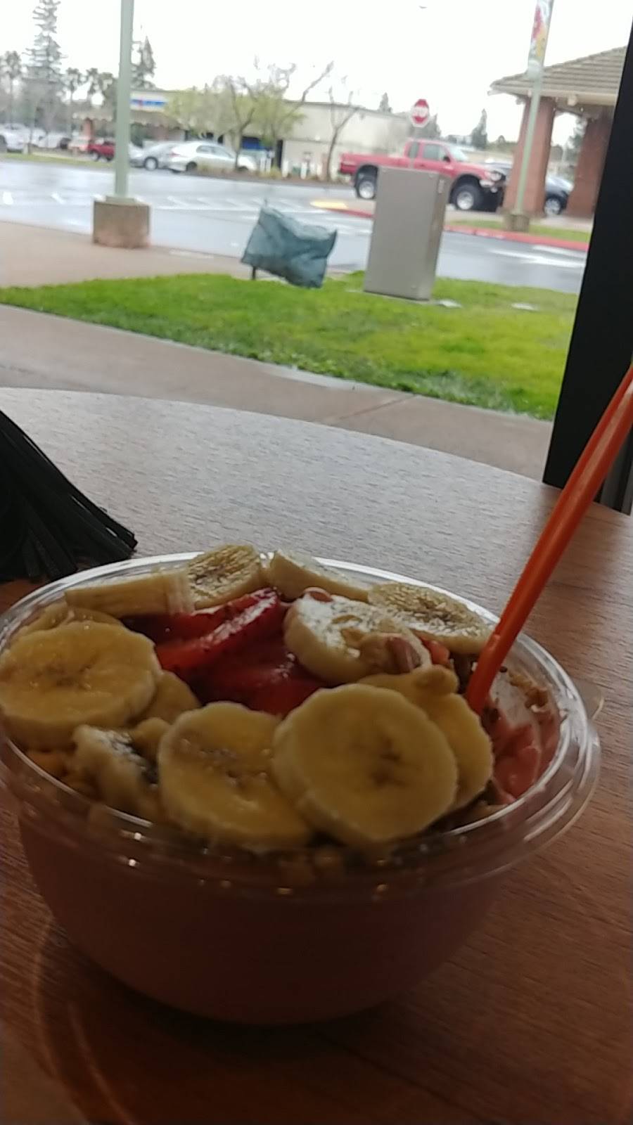 Jamba Juice Marketplace at Birdcage | restaurant | 6061 Sunrise Blvd, Citrus Heights, CA 95610, USA | 9169622134 OR +1 916-962-2134