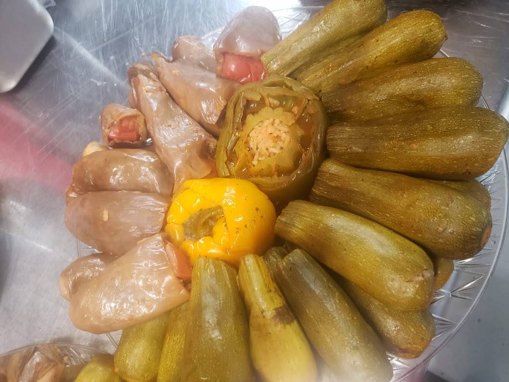 Falafel Oasis | restaurant | 226 W Broadway, Louisville, KY 40202, USA | 5027422030 OR +1 502-742-2030