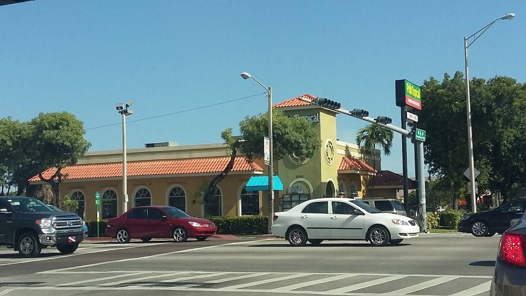 Pollo Tropical | restaurant | 1592 W 49th St, Hialeah, FL 33012, USA | 3055568090 OR +1 305-556-8090
