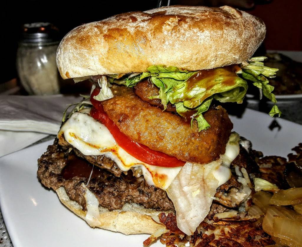 Central Park Family Restaurant | restaurant | 7657 FL-54, New Port Richey, FL 34653, USA | 7273767402 OR +1 727-376-7402