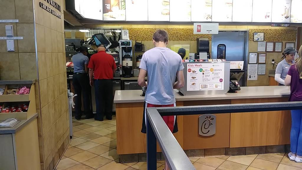 Chick-fil-A | restaurant | 18323 Gulf Fwy, Webster, TX 77598, USA | 2814881112 OR +1 281-488-1112