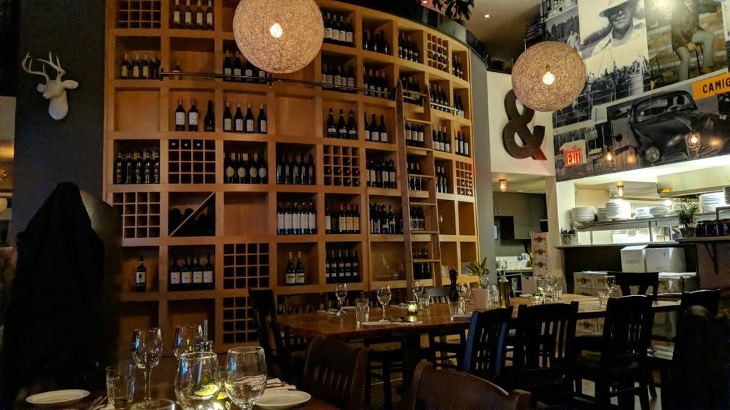 Fratelli Kanata | restaurant | 499 Terry Fox Dr, Kanata, ON K2T 1H7, Canada | 6135920225 OR +1 613-592-0225