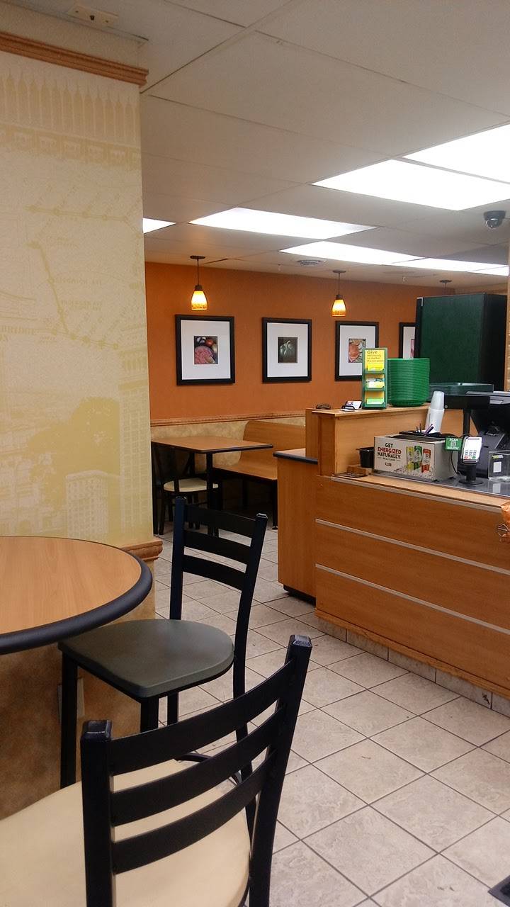 Subway Restaurants | restaurant | 14 Mill Rd, Bellville, OH 44813, USA | 4198864307 OR +1 419-886-4307