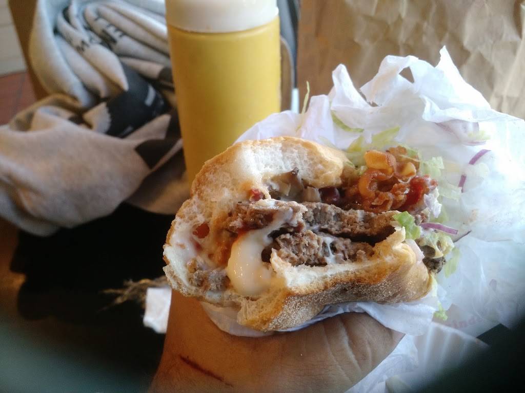 Alfredos Italian Kitchen | meal delivery | 336 Ferry St, Everett, MA 02149, USA | 6173810201 OR +1 617-381-0201